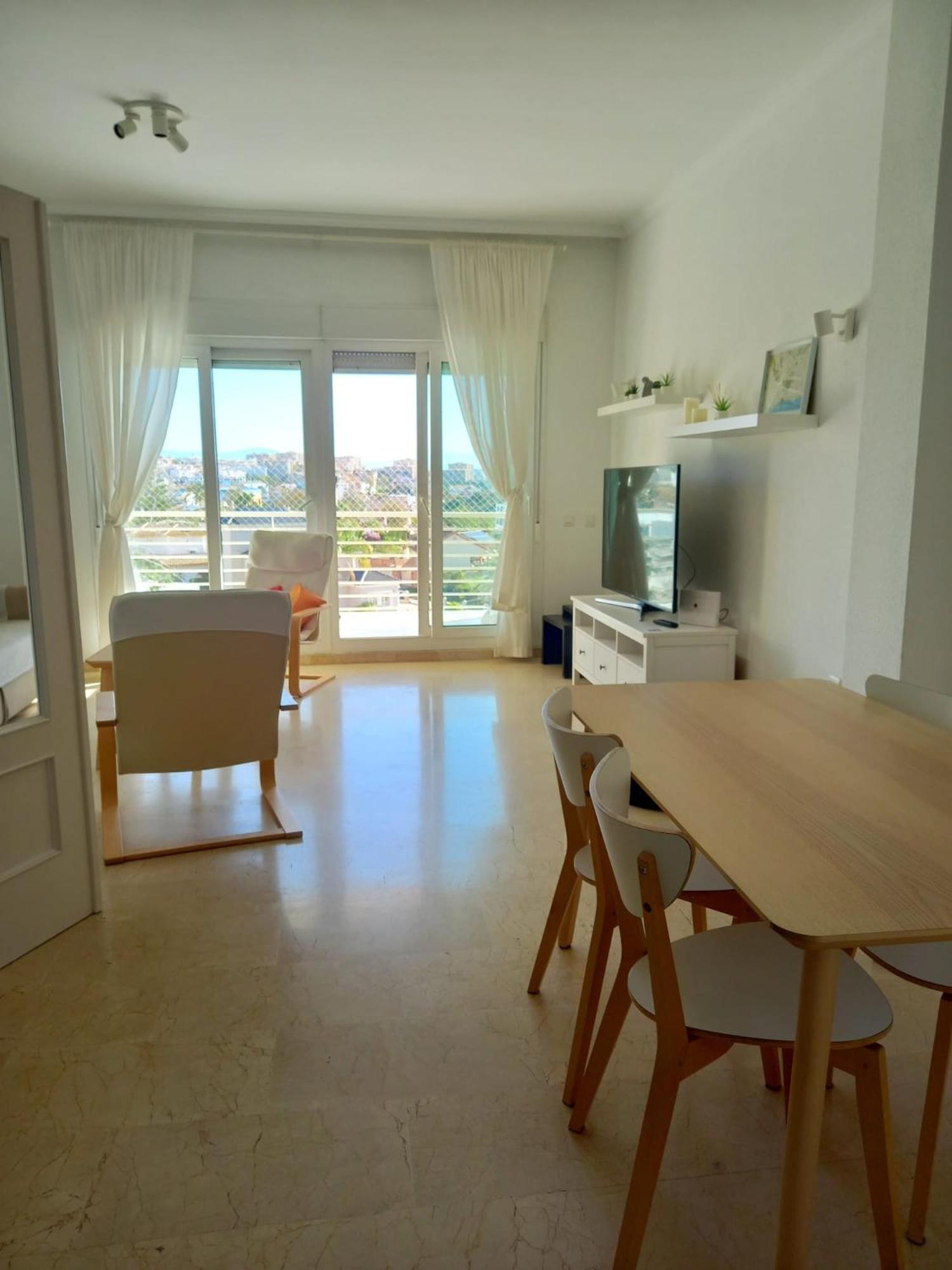 Amplio, Luminoso Y Moderno Apartamento Con Amplia Terraza Y Hermosas Vistas En Exclusiva Urbanizacion 베날마데나코스타 외부 사진